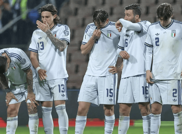 真是“欧洲国足”?媒体人:意大利队无缘世界杯是因意甲没落